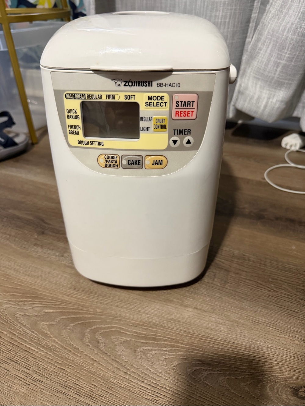 Zojirushi BB-HAC10 Home Bakery 1-Pound-Loaf Programmable Mini Breadmaker*READ*